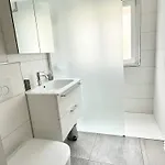 Апартаменти Snowball, Modern, Cosy, Matterhorn Views Церматт