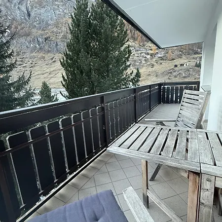 Snowball, Modern, Cosy, Matterhorn Views