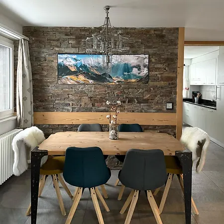 Snowball, Modern, Cosy, Matterhorn Views דירה צרמט